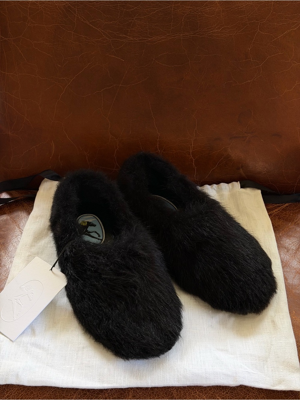 Sleeper
Calf Leather Moccasins
Women's Size: 8